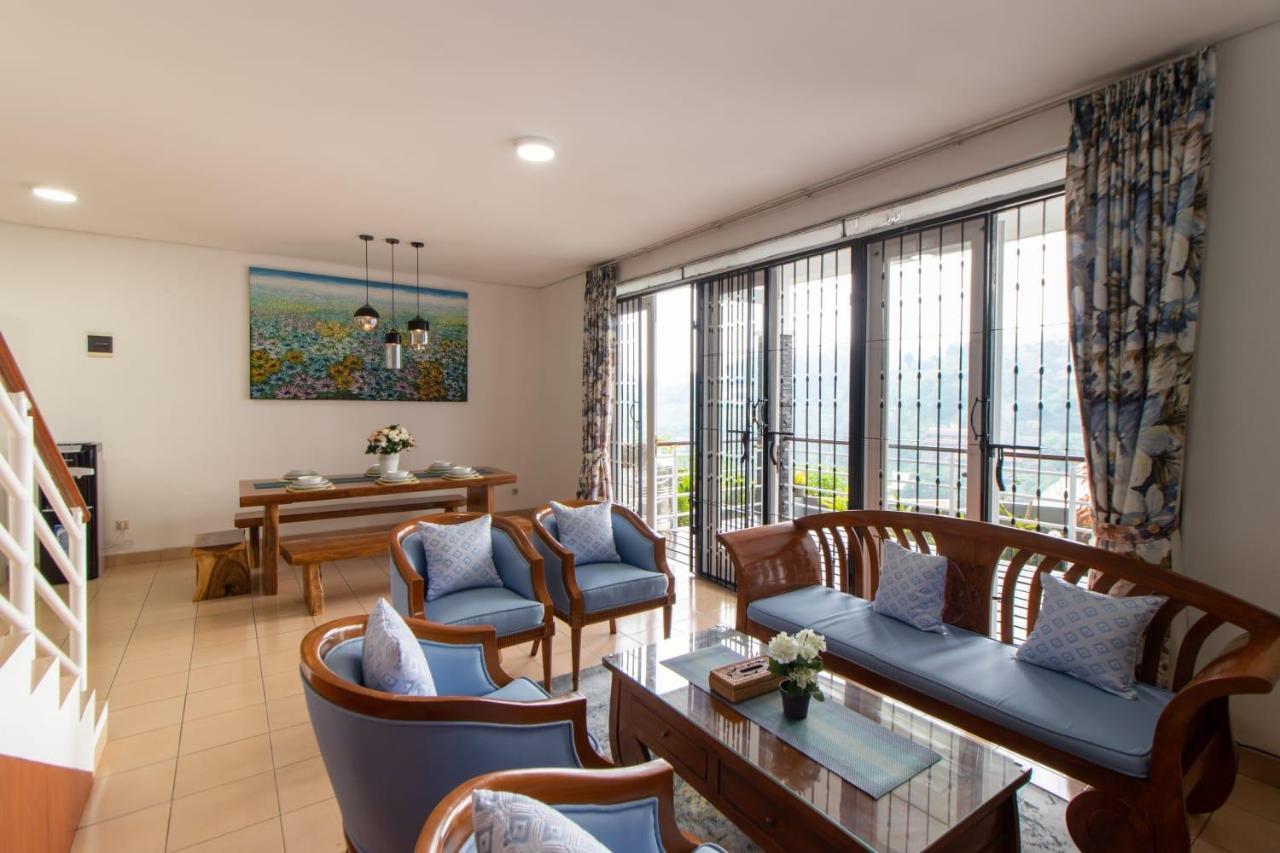 Villa Keluarga Syariah Resor Dago Pakar Bandung - View Bukit Ngoại thất bức ảnh