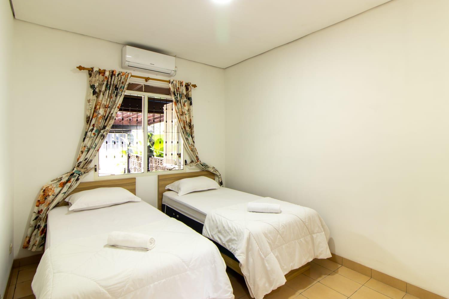 Villa Keluarga Syariah Resor Dago Pakar Bandung - View Bukit Ngoại thất bức ảnh