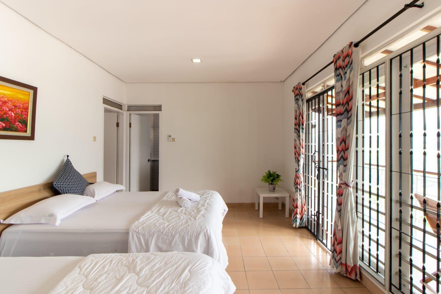 Villa Keluarga Syariah Resor Dago Pakar Bandung - View Bukit Ngoại thất bức ảnh
